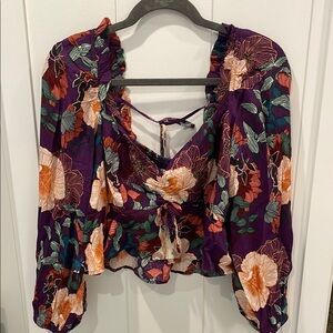 Band of the Free Floral Purple Women's Top Size Medium NWT